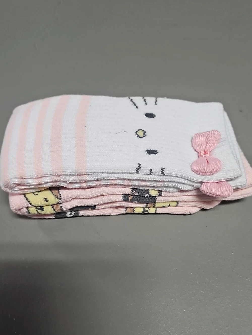 Sanrio NWT Hello Kitty and Friends Crew Socks 2-Pack Cartoon  Kawaii Y2K Pink